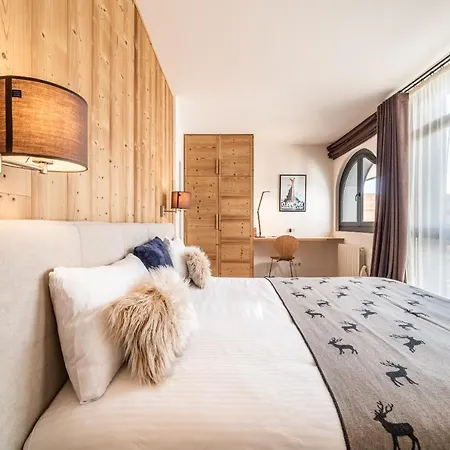 Le Gui - By Emerald Chamonix Mont Blanc