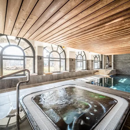 Le Gui - By Emerald Chamonix Mont Blanc